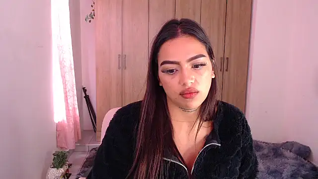 Snapshot of fairylatin222 chatting on February 2025 04:57:02 PM fairylatin222 online show from February 2025 04:57:02 PM