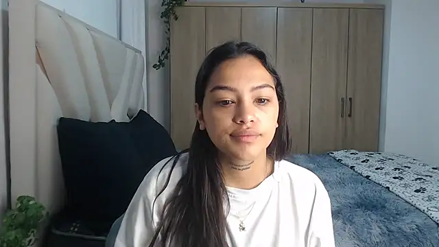 Snapshot of fairylatin222 chatting on March 2025 11:00:01 AM fairylatin222 online show from March 2025 11:00:01 AM