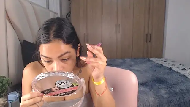 Snapshot of fairylatin222 chatting on March 2025 08:25:02 AM fairylatin222 online show from March 2025 08:25:02 AM