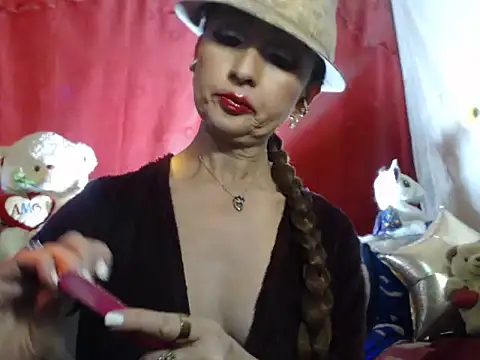Snapshot of hottieperla chatting on January 2025 05:28:02 PM hottieperla online show from January 2025 05:28:02 PM