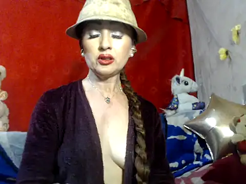 Snapshot of hottieperla chatting on January 2025 08:21:01 PM hottieperla online show from January 2025 08:21:01 PM