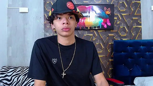 Snapshot of Harry_jhonsson chatting on October 2025 01:43:02 PM Harry jhonsson online show from October 2025 01:43:02 PM