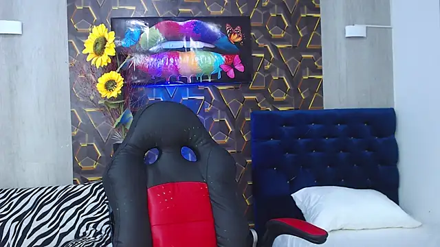 Snapshot of Harry_jhonsson chatting on October 2025 03:12:02 PM Harry jhonsson online show from October 2025 03:12:02 PM