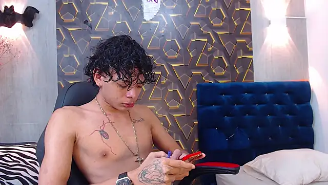 Snapshot of Harry_jhonsson chatting on November 2025 10:31:02 PM Harry jhonsson online show from November 2025 10:31:02 PM