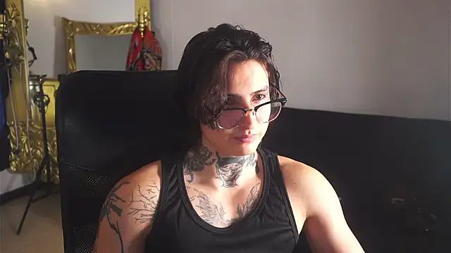 dantecoppolaa  online show from February 2025 11:33:02 PM