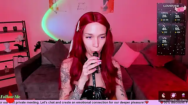 LeylaNoiry online show from December 2024 02:49:02 PM