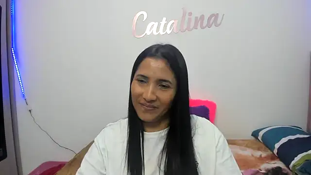 catalinabreyle online show from January 2025 01:03:01 PM