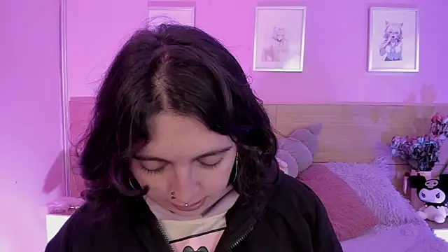 Sachi Meow online show from January 2025 12:43:02 PM