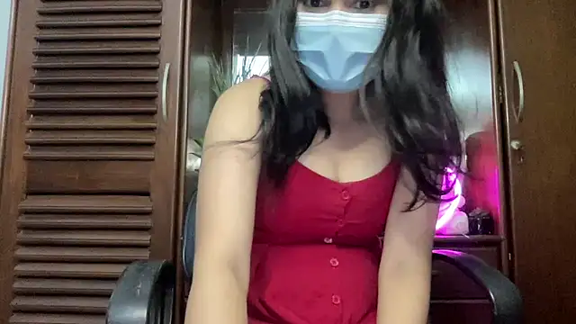 Snapshot of Princess_Lily chatting on October 2025 02:04:02 PM Princess Lily online show from October 2025 02:04:02 PM