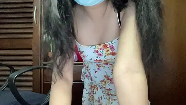 Snapshot of Princess_Lily chatting on October 2025 01:50:02 PM Princess Lily online show from October 2025 01:50:02 PM