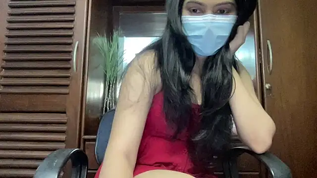 Snapshot of Princess_Lily chatting on November 2025 02:06:01 PM Princess Lily online show from November 2025 02:06:01 PM