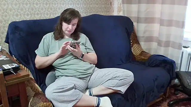 franceska blue online show from November 2025 10:38:01 AM