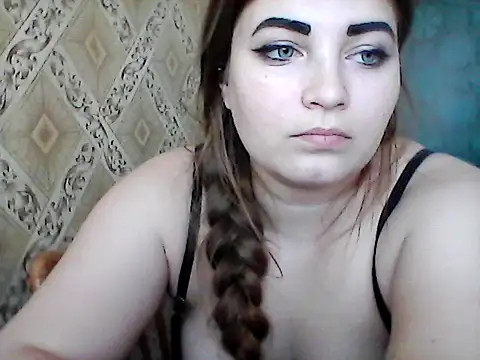 Elizabeth Meow online show from March 2025 11:36:02 AM