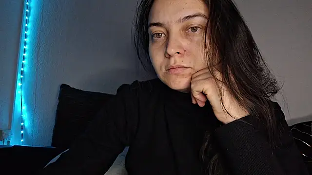 Cyndee Winter online show from December 2024 07:22:01 PM