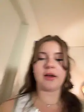 Snapshot of MaribelRiver chatting on November 2025 08:41:01 PM MaribelRiver online show from November 2025 08:41:01 PM