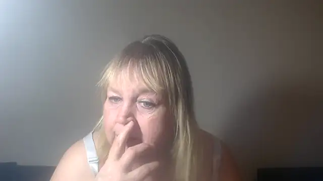 Blasflittchen online show from March 2025 06:52:01 PM