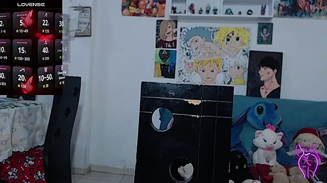 kitty22  online show from October 2025 12:34:02 PM