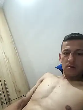 JoseHosther20xh online show from October 2025 06:58:02 AM