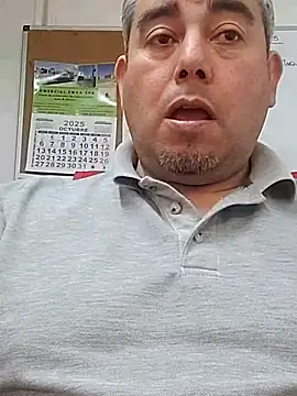 Snapshot of Manolete007x chatting on November 2025 08:42:02 PM Manolete007x online show from November 2025 08:42:02 PM