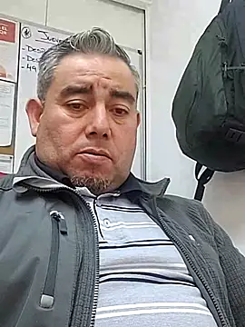 Snapshot of Manolete007x chatting on November 2025 11:27:01 PM Manolete007x online show from November 2025 11:27:01 PM