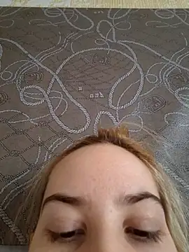 Snapshot of Elza_kom chatting on September 2025 01:54:01 AM Elza kom online show from September 2025 01:54:01 AM