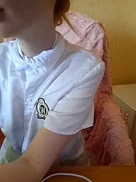 Snapshot of Elza_kom chatting on October 2025 03:13:02 AM Elza kom online show from October 2025 03:13:02 AM