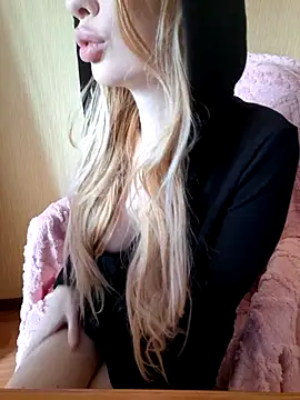 Snapshot of Elza_kom chatting on October 2025 02:55:02 AM Elza kom online show from October 2025 02:55:02 AM