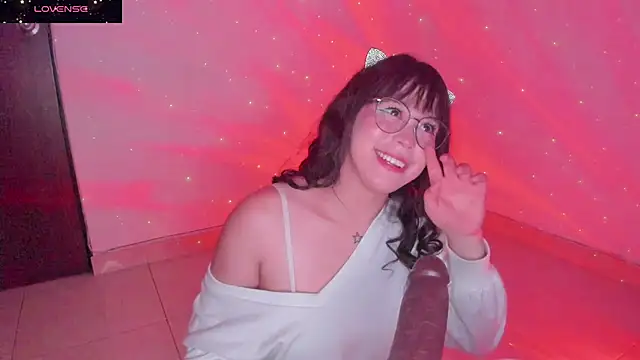 Snapshot of GalaxGnn_ chatting on December 2024 02:30:02 AM GalaxGnn online show from December 2024 02:30:02 AM