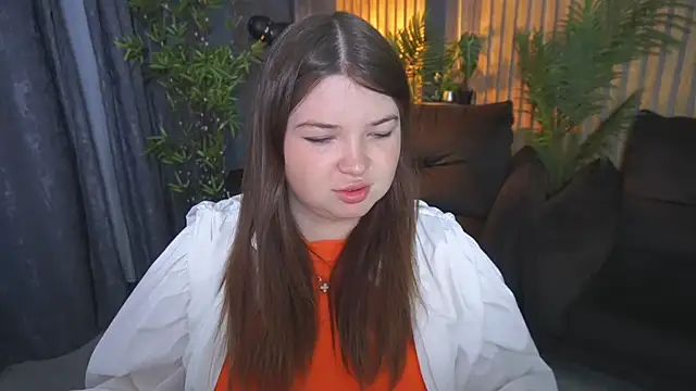 RosieMoons online show from October 2025 07:22:02 PM