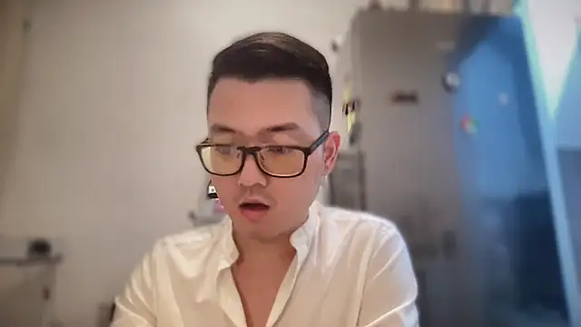 Snapshot of wangjian2324 chatting on February 2025 06:10:02 PM wangjian2324 online show from February 2025 06:10:02 PM