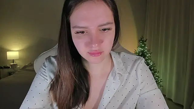 Snapshot of Sonia_moon_ chatting on January 2025 01:32:01 AM Sonia moon online show from January 2025 01:32:01 AM