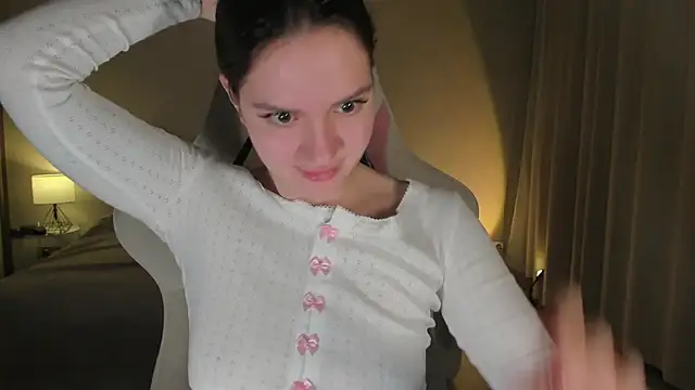 Snapshot of Sonia_moon_ chatting on January 2025 01:29:01 AM Sonia moon online show from January 2025 01:29:01 AM