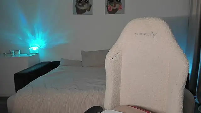 Snapshot of Sonia_moon_ chatting on September 2025 02:27:02 AM Sonia moon online show from September 2025 02:27:02 AM