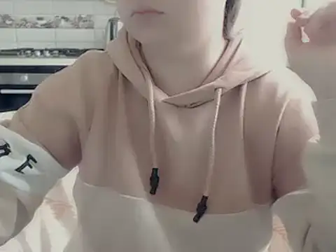 whiteFlower online show from December 2024 11:01:01 AM