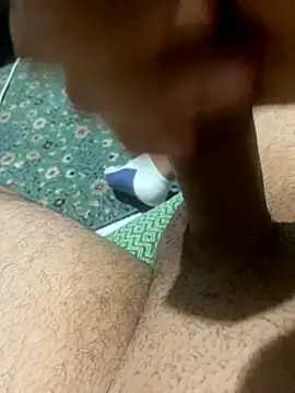 Snapshot of azginnn35 chatting on October 2025 12:30:02 AM azginnn35 online show from October 2025 12:30:02 AM