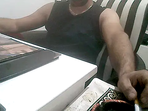 Snapshot of MezaRDanOnLineee chatting on January 2025 10:09:01 PM MezaRDanOnLineee online show from January 2025 10:09:01 PM