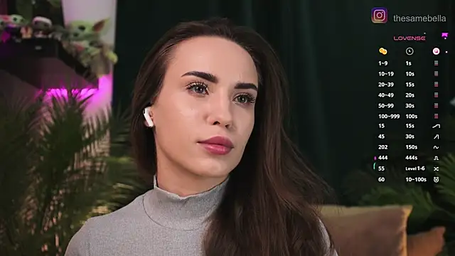 Snapshot of BabyYoda- chatting on September 2025 08:23:02 PM BabyYoda- online show from September 2025 08:23:02 PM