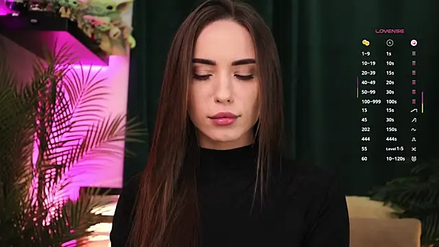 Snapshot of BabyYoda- chatting on November 2025 06:52:02 PM BabyYoda- online show from November 2025 06:52:02 PM