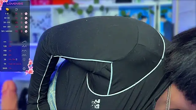 Snapshot of rich_peaches chatting on December 2024 06:02:01 PM rich peaches online show from December 2024 06:02:01 PM