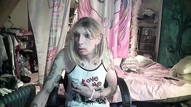 Ombeline1 online show from February 2025 05:25:01 AM