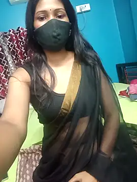 Snapshot of Triha_18 chatting on October 2025 06:31:02 PM Triha 18 online show from October 2025 06:31:02 PM