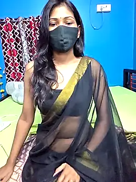 Snapshot of Triha_18 chatting on November 2025 06:54:02 PM Triha 18 online show from November 2025 06:54:02 PM