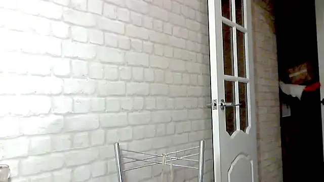 Snapshot of hornymommy69_ chatting on October 2025 08:04:02 PM hornymommy69 online show from October 2025 08:04:02 PM