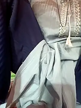 Snapshot of Mangla_Bhabhi chatting on September 2025 02:04:02 AM Mangla Bhabhi online show from September 2025 02:04:02 AM