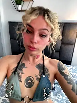 Snapshot of Bonnie_vega chatting on October 2025 02:24:02 PM Bonnie vega online show from October 2025 02:24:02 PM