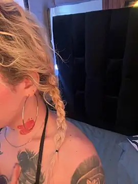 Snapshot of Bonnie_vega chatting on October 2025 09:12:02 PM Bonnie vega online show from October 2025 09:12:02 PM