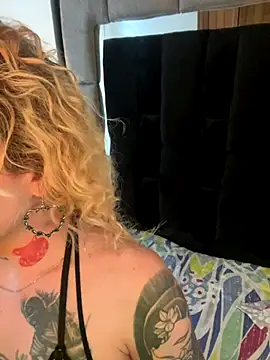 Snapshot of Bonnie_vega chatting on November 2025 08:49:01 PM Bonnie vega online show from November 2025 08:49:01 PM