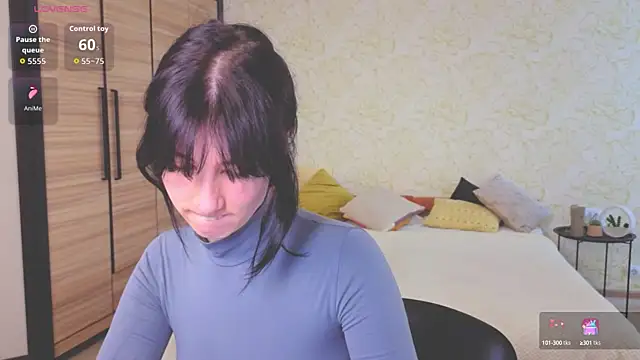 Snapshot of JulisSweet chatting on October 2025 06:53:02 AM JulisSweet online show from October 2025 06:53:02 AM