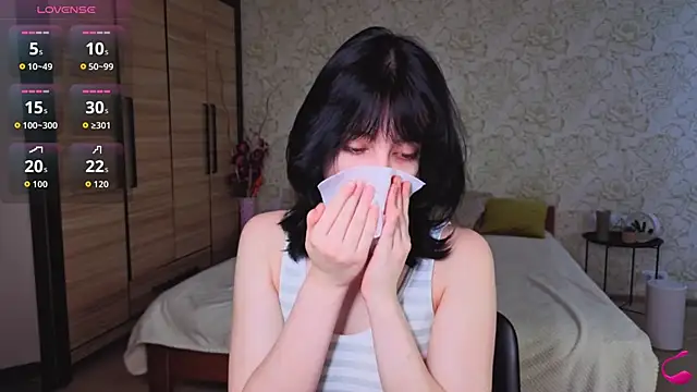 Snapshot of JulisSweet chatting on November 2025 08:23:02 AM JulisSweet online show from November 2025 08:23:02 AM