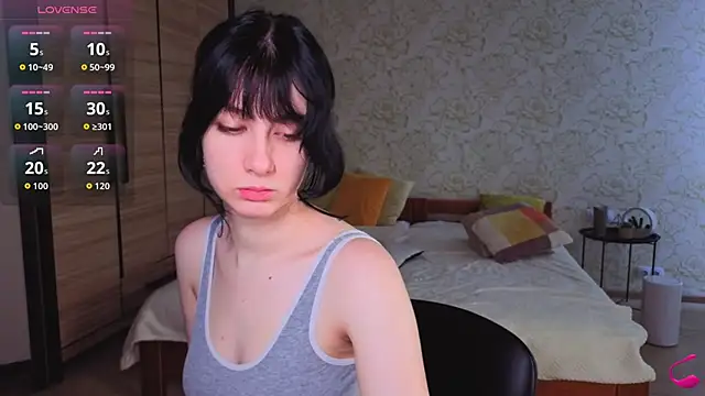 Snapshot of JulisSweet chatting on November 2025 08:13:01 AM JulisSweet online show from November 2025 08:13:01 AM